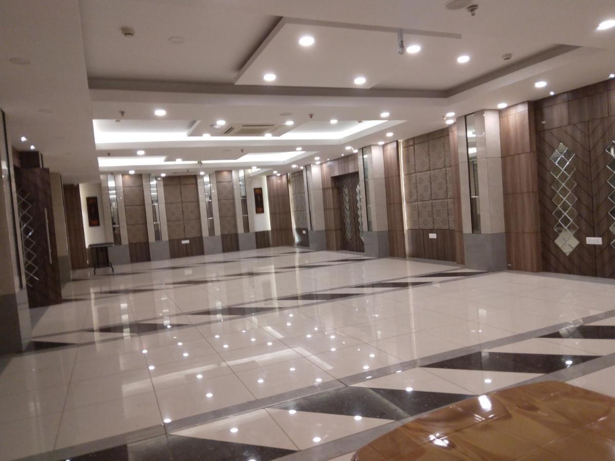 Hotel Niladri Premium Puri Esterno foto