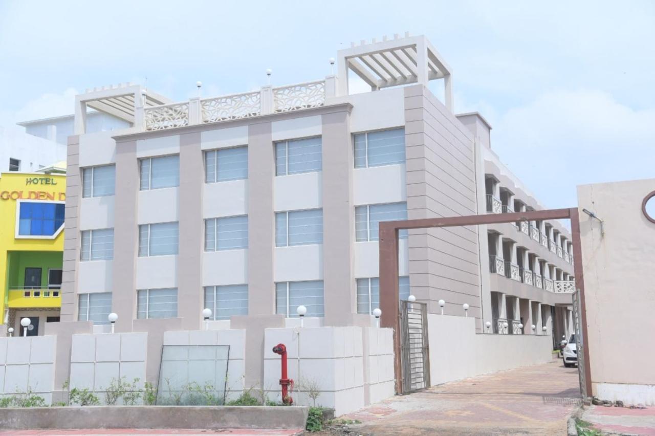 Hotel Niladri Premium Puri Esterno foto